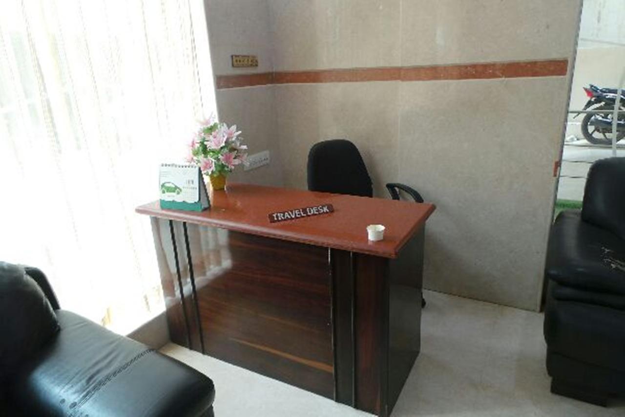 העיר בנגלור Mlc Gateway Deluxe Inn מראה חיצוני תמונה